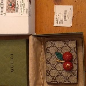 New Gucci Supreme Moon cherries Wallet